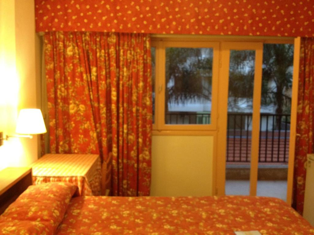 Embassy Hotel Beirut Phòng bức ảnh