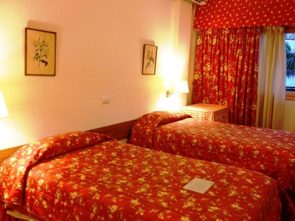 Embassy Hotel Beirut Ngoại thất bức ảnh