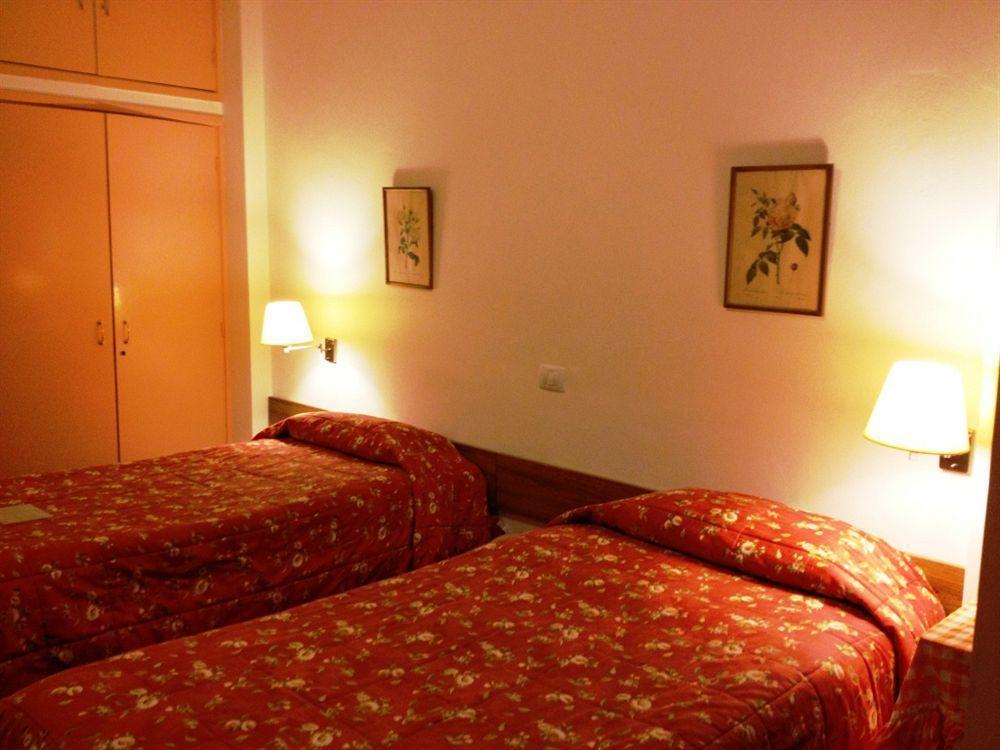 Embassy Hotel Beirut Ngoại thất bức ảnh